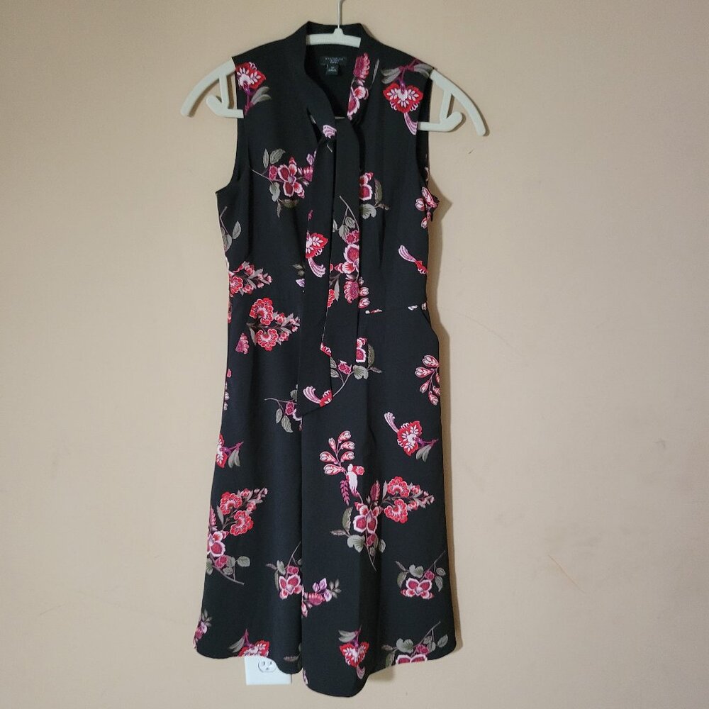 Ann Taylor Floral Neck-Tie Dress